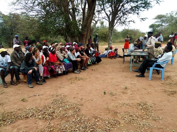 Voluntariado Kenya reunión